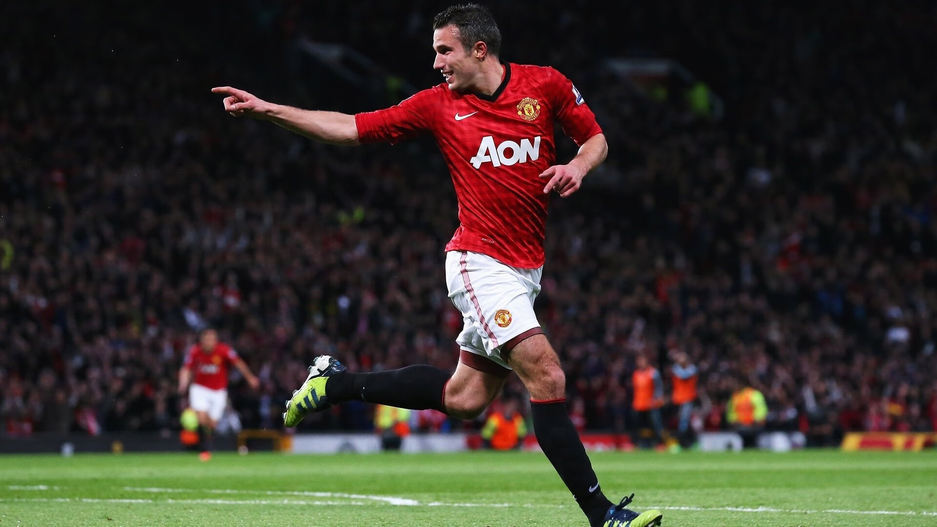 _跑步巡游：城市街道变成运动跑道_，步行跑道