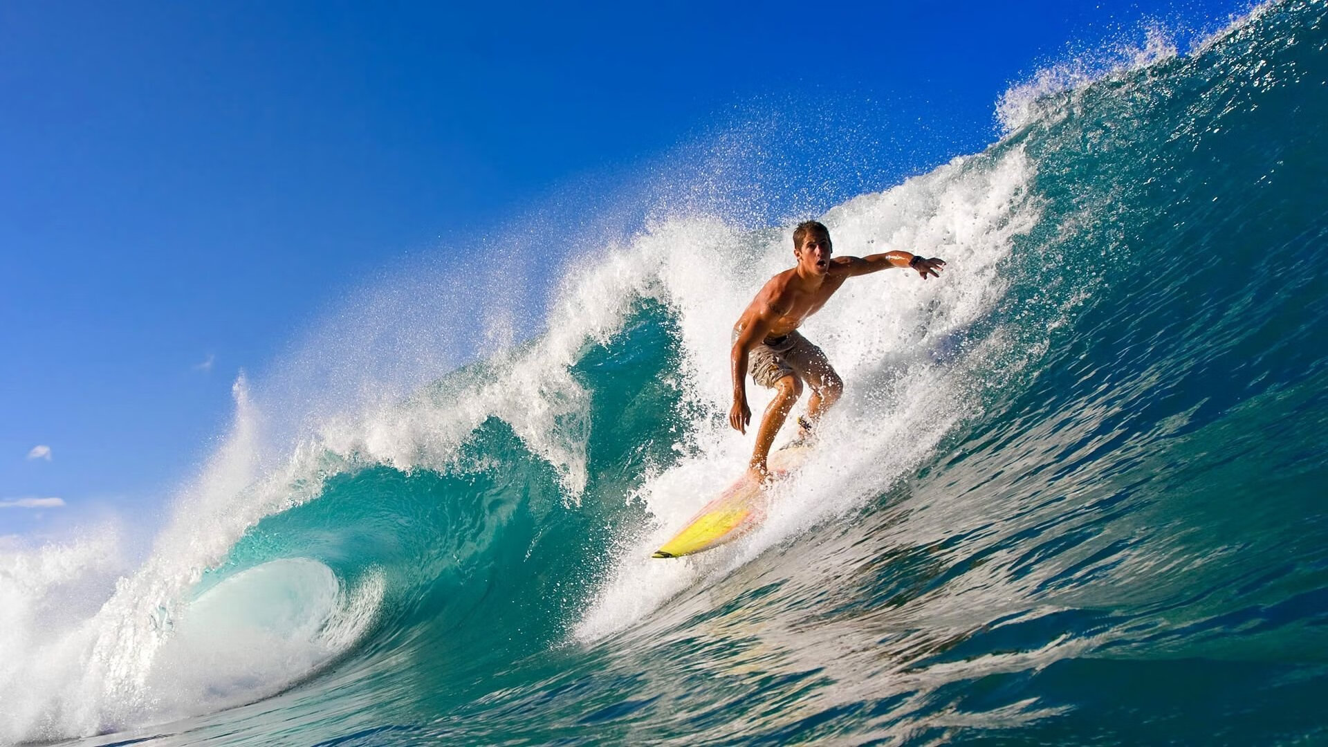 爱游戏在线服务-足球创意广告荣获年度传播大奖，经典足球广告合集